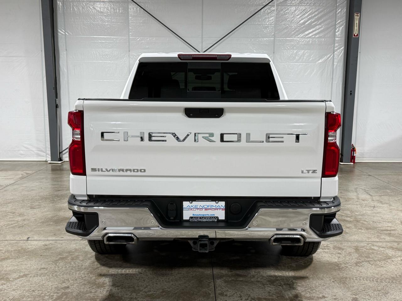 Chevrolet Silverado 1500 LTZ Crew Cab 4WD 2021