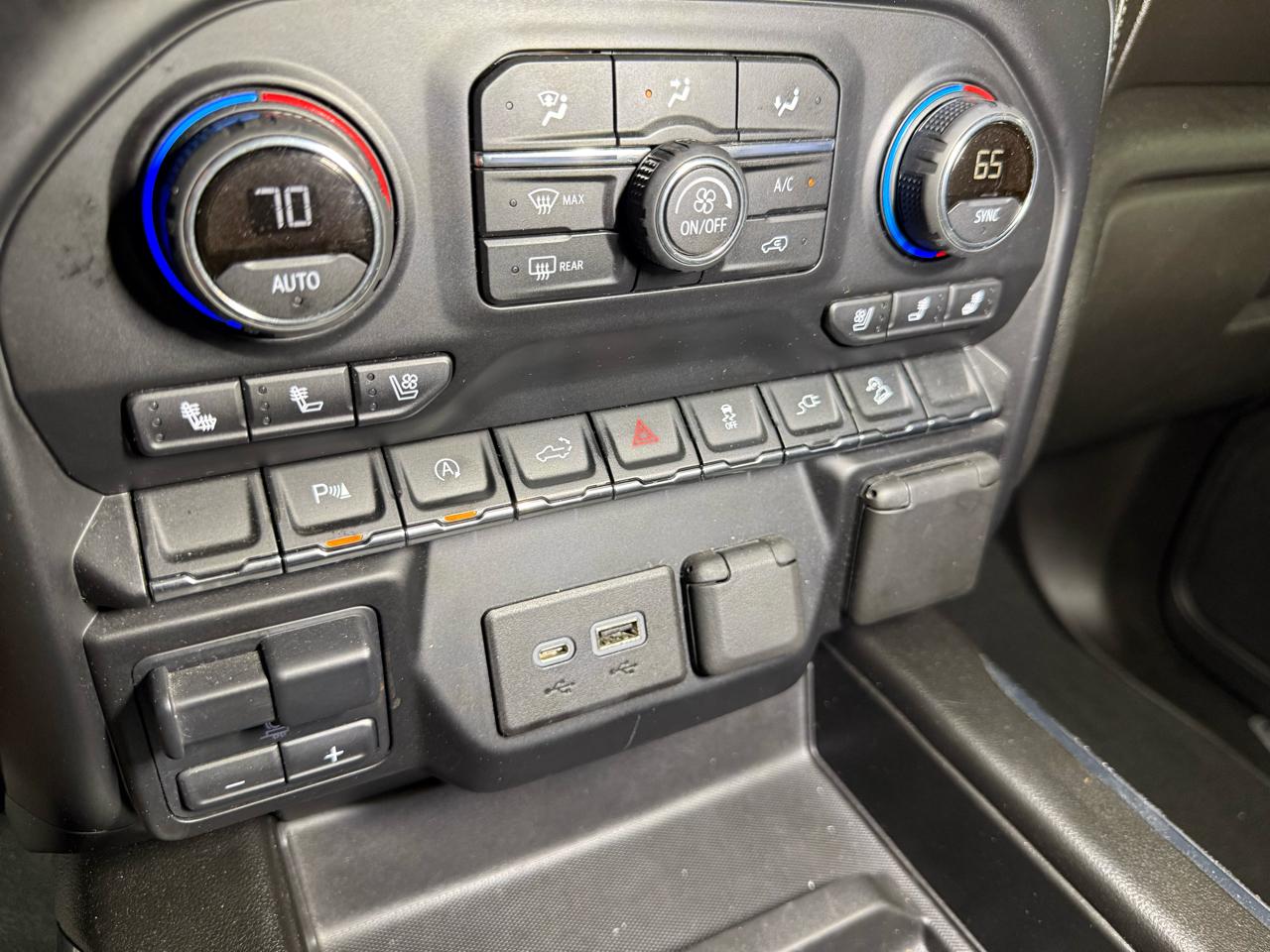 Chevrolet Silverado 1500 LTZ Crew Cab 4WD 2021