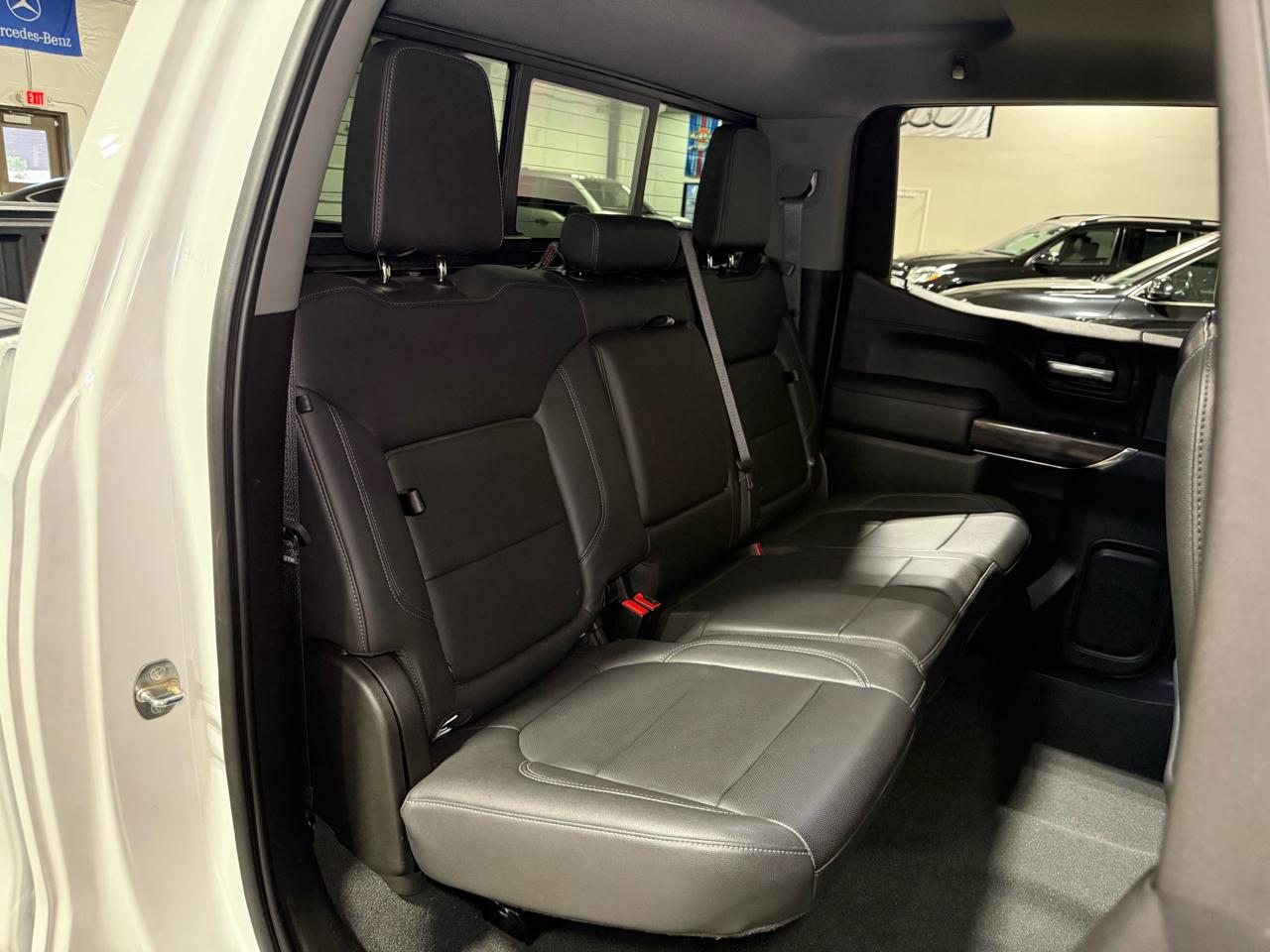 Chevrolet Silverado 1500 LTZ Crew Cab 4WD 2021