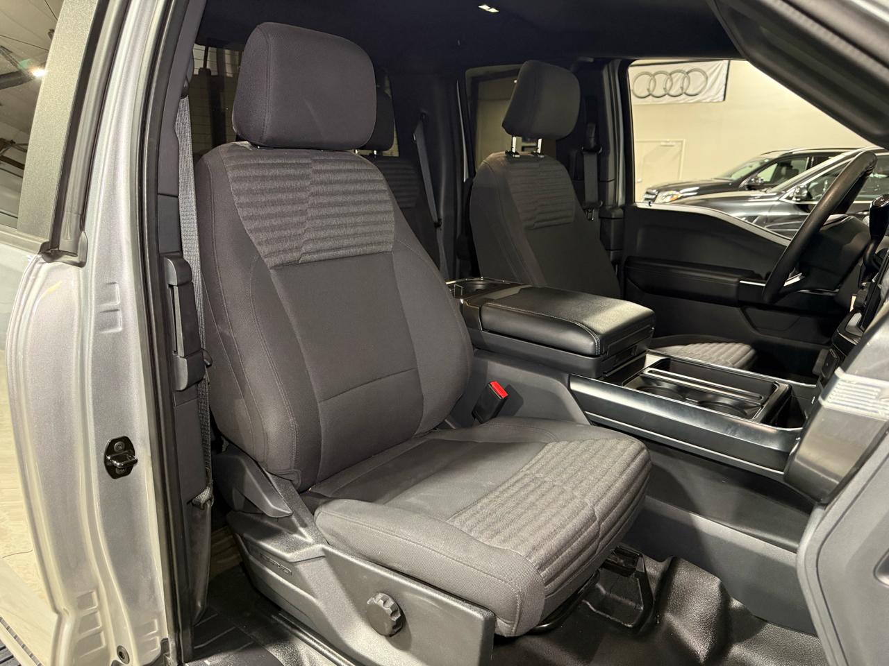 Ford F-150 XL SuperCab 8-ft. Bed 4WD 2023