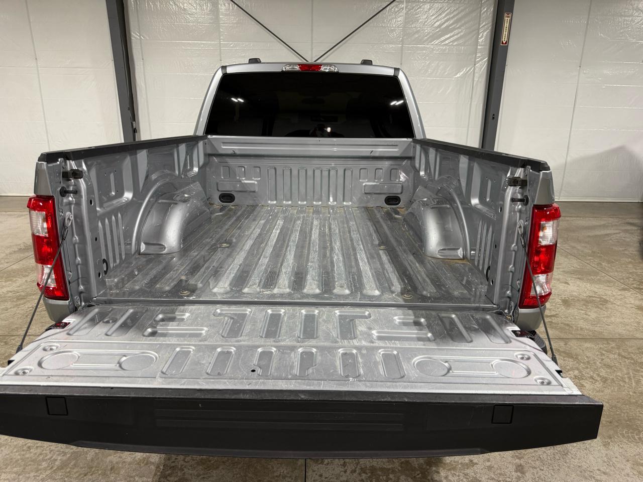 Ford F-150 XL SuperCab 8-ft. Bed 4WD 2023