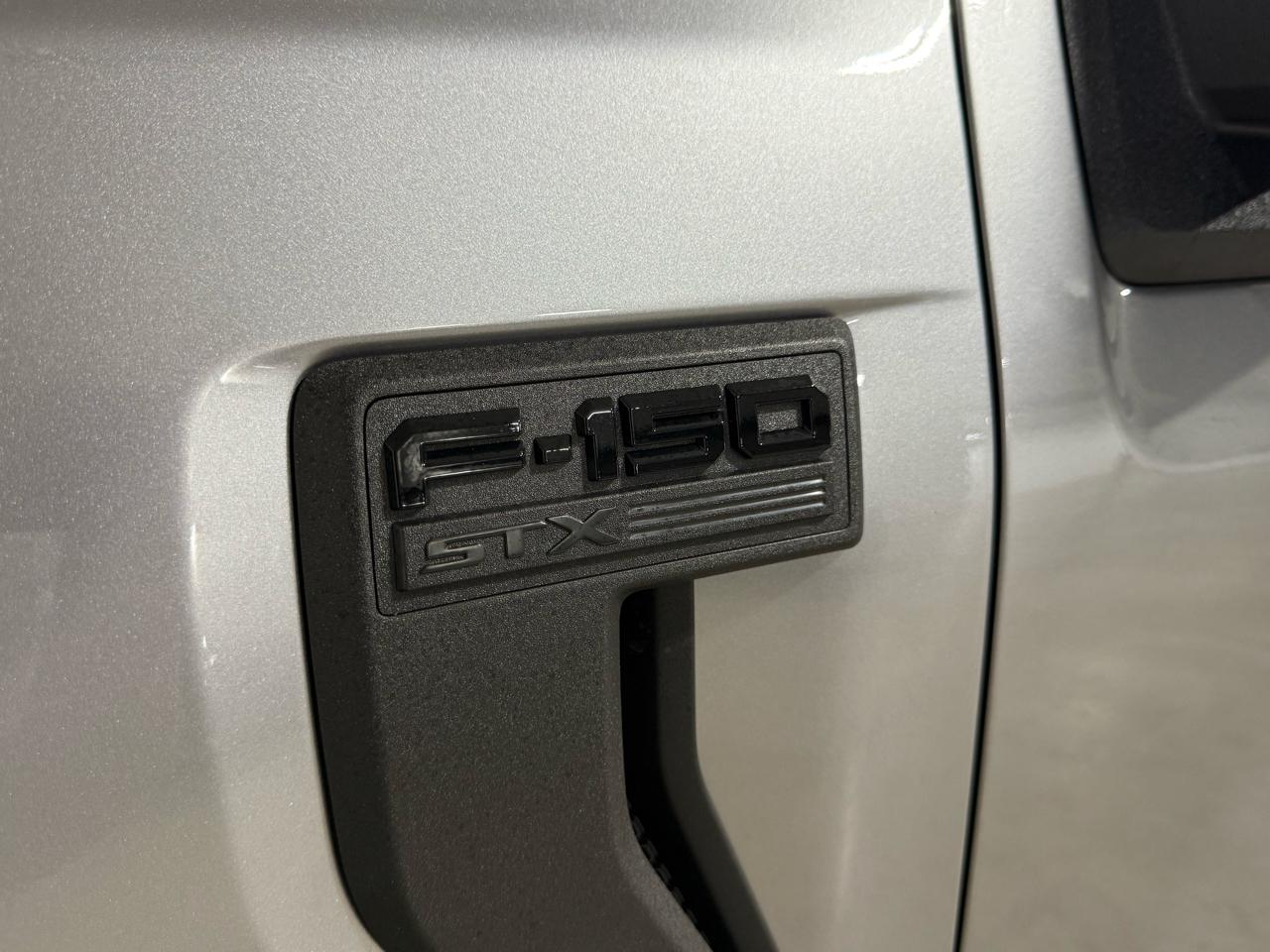 Ford F-150 XL SuperCab 8-ft. Bed 4WD 2023