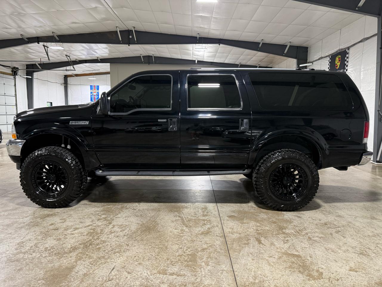 Ford Excursion Limited 4WD 2001