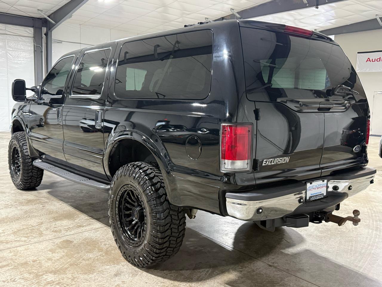 Ford Excursion Limited 4WD 2001