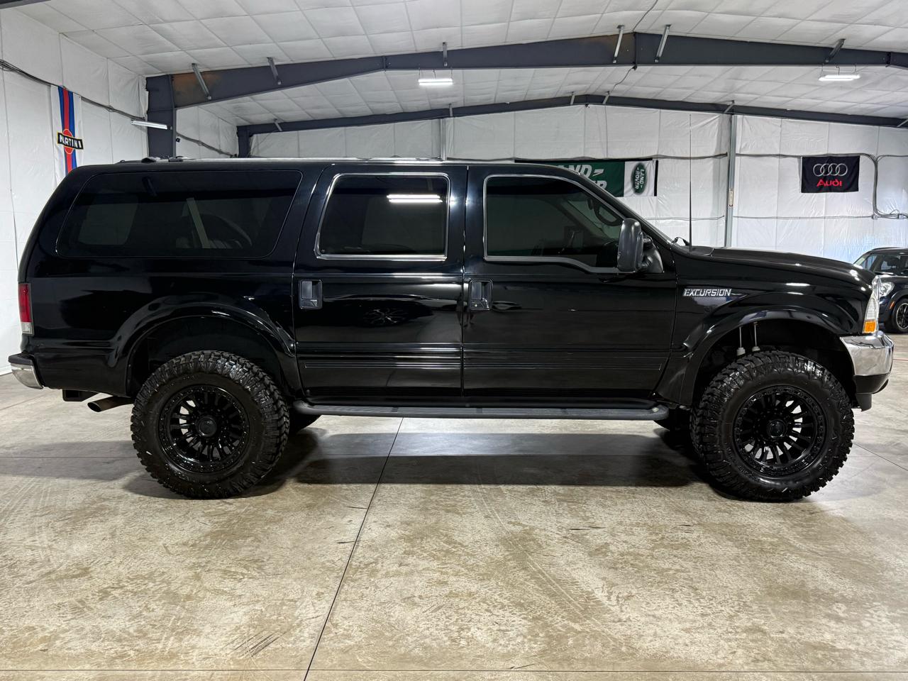 Ford Excursion Limited 4WD 2001