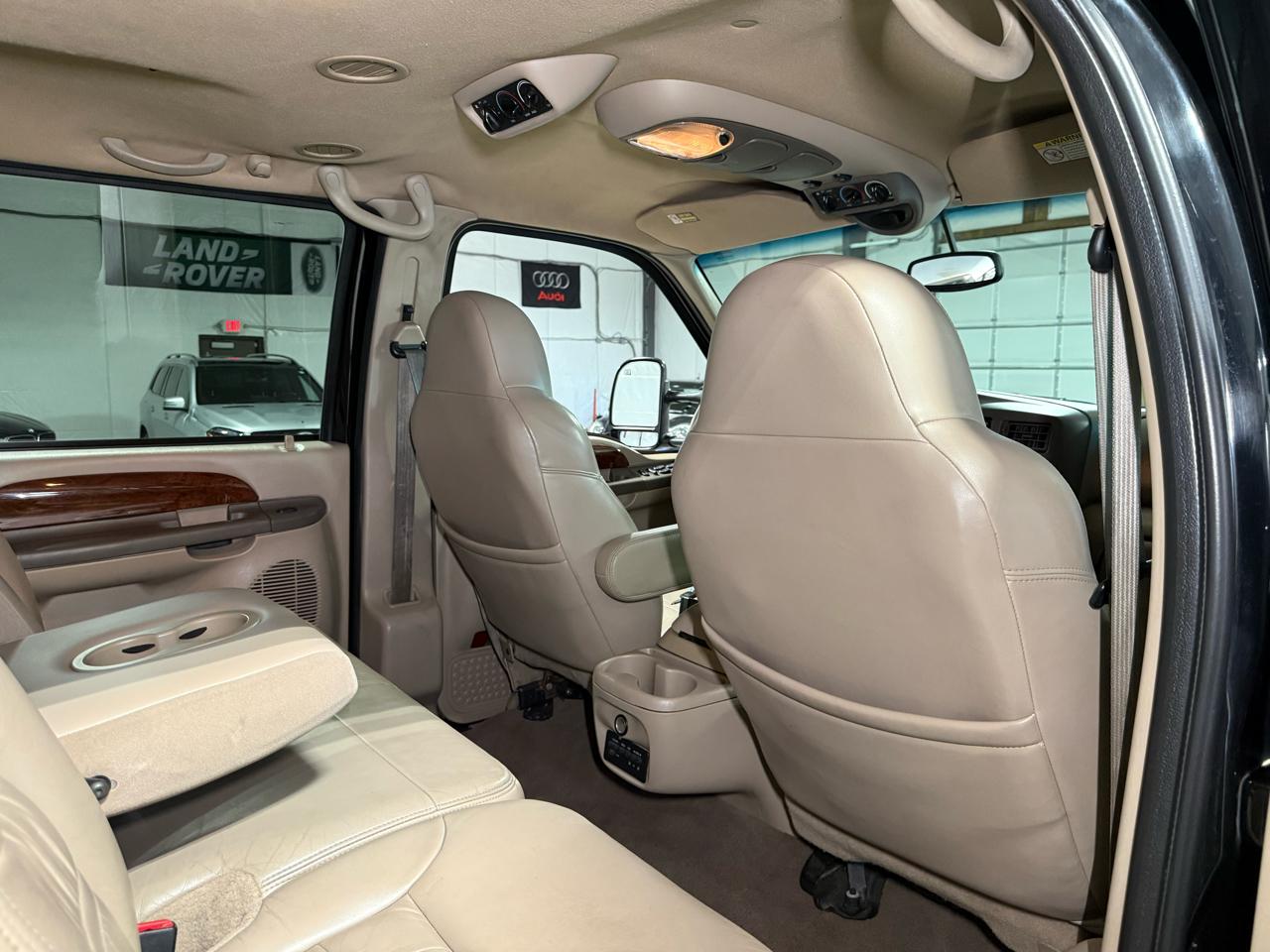 Ford Excursion Limited 4WD 2001