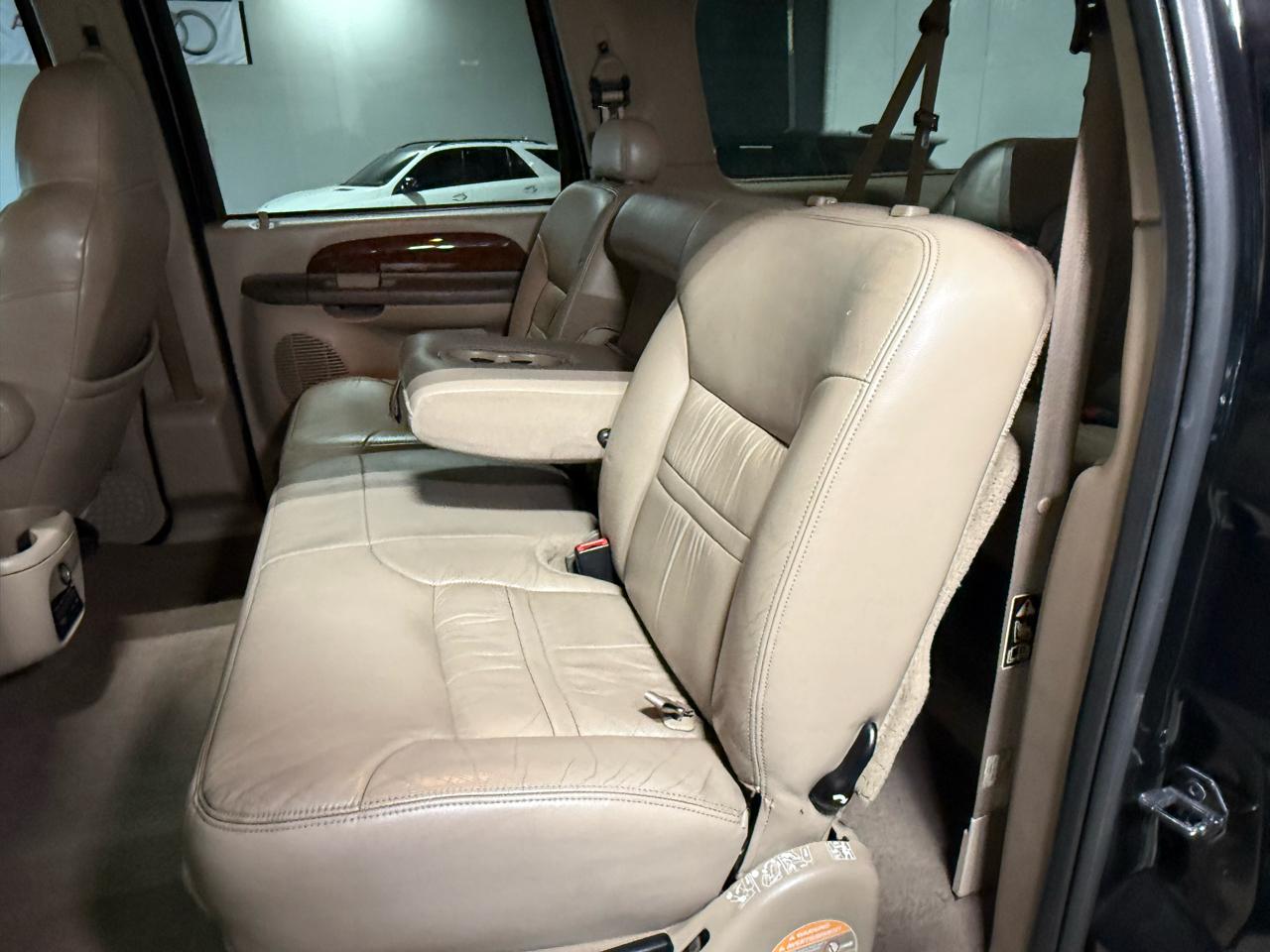 Ford Excursion Limited 4WD 2001