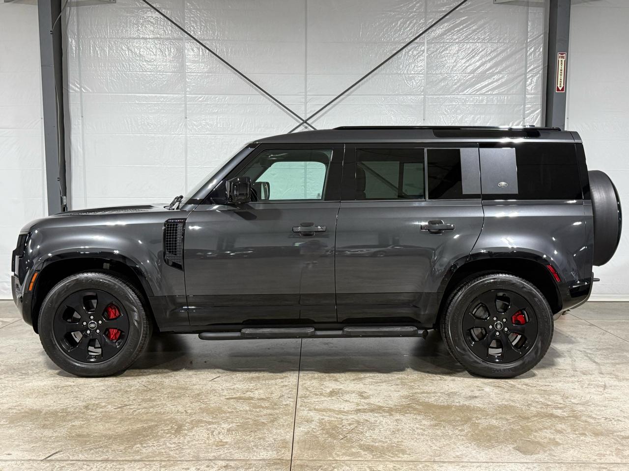 Land Rover Defender 110 X-Dynamic SE 2022