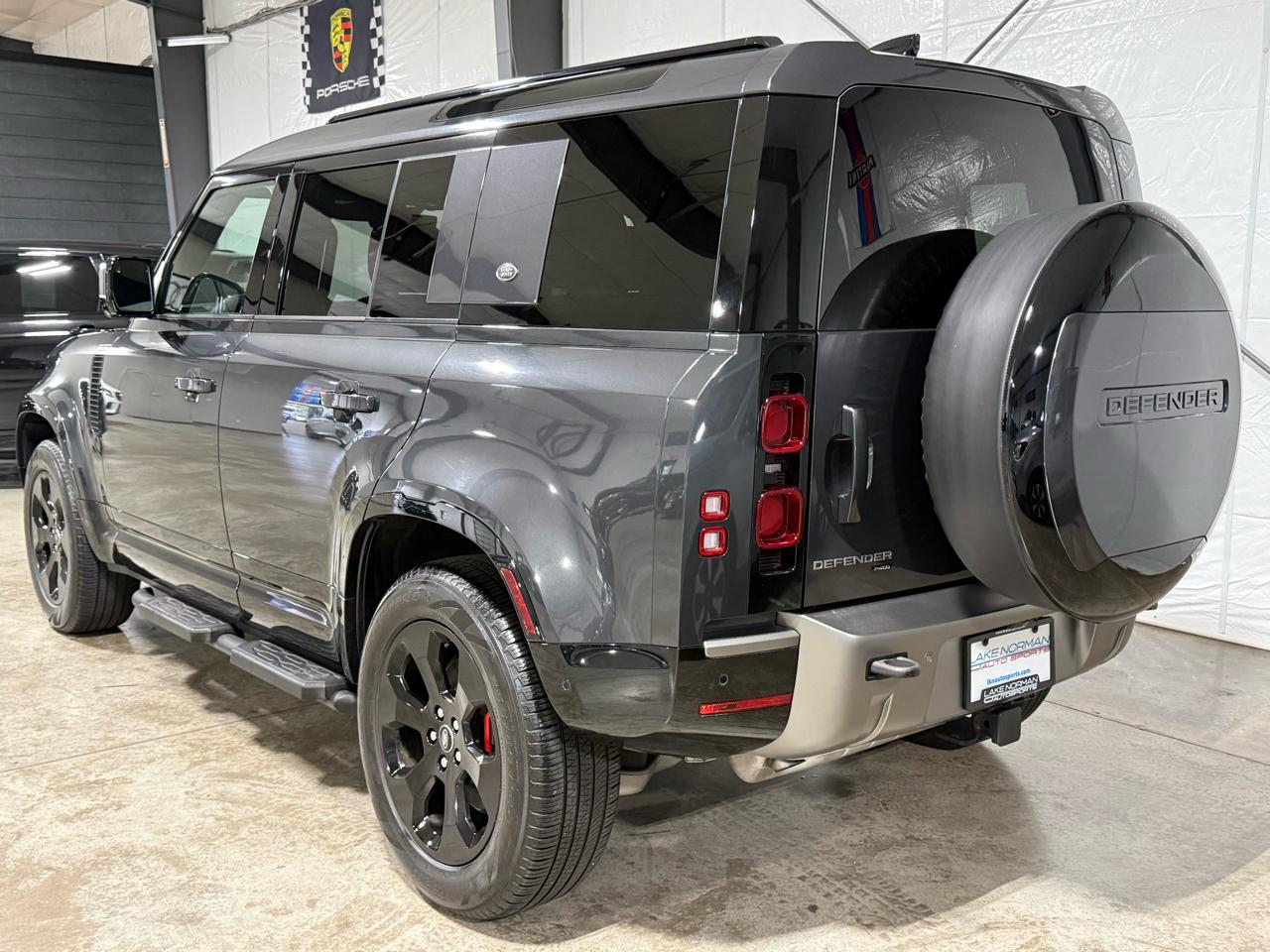 Land Rover Defender 110 X-Dynamic SE 2022