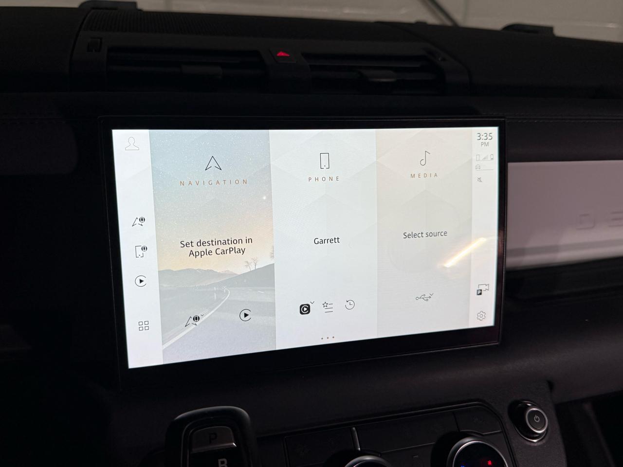 Land Rover Defender 110 X-Dynamic SE 2022