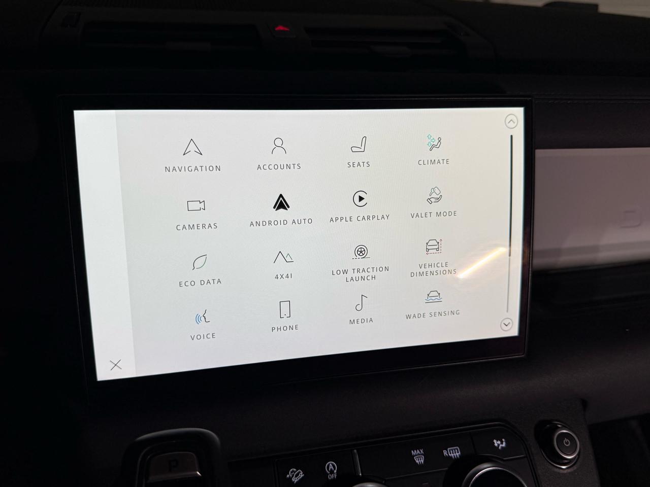 Land Rover Defender 110 X-Dynamic SE 2022