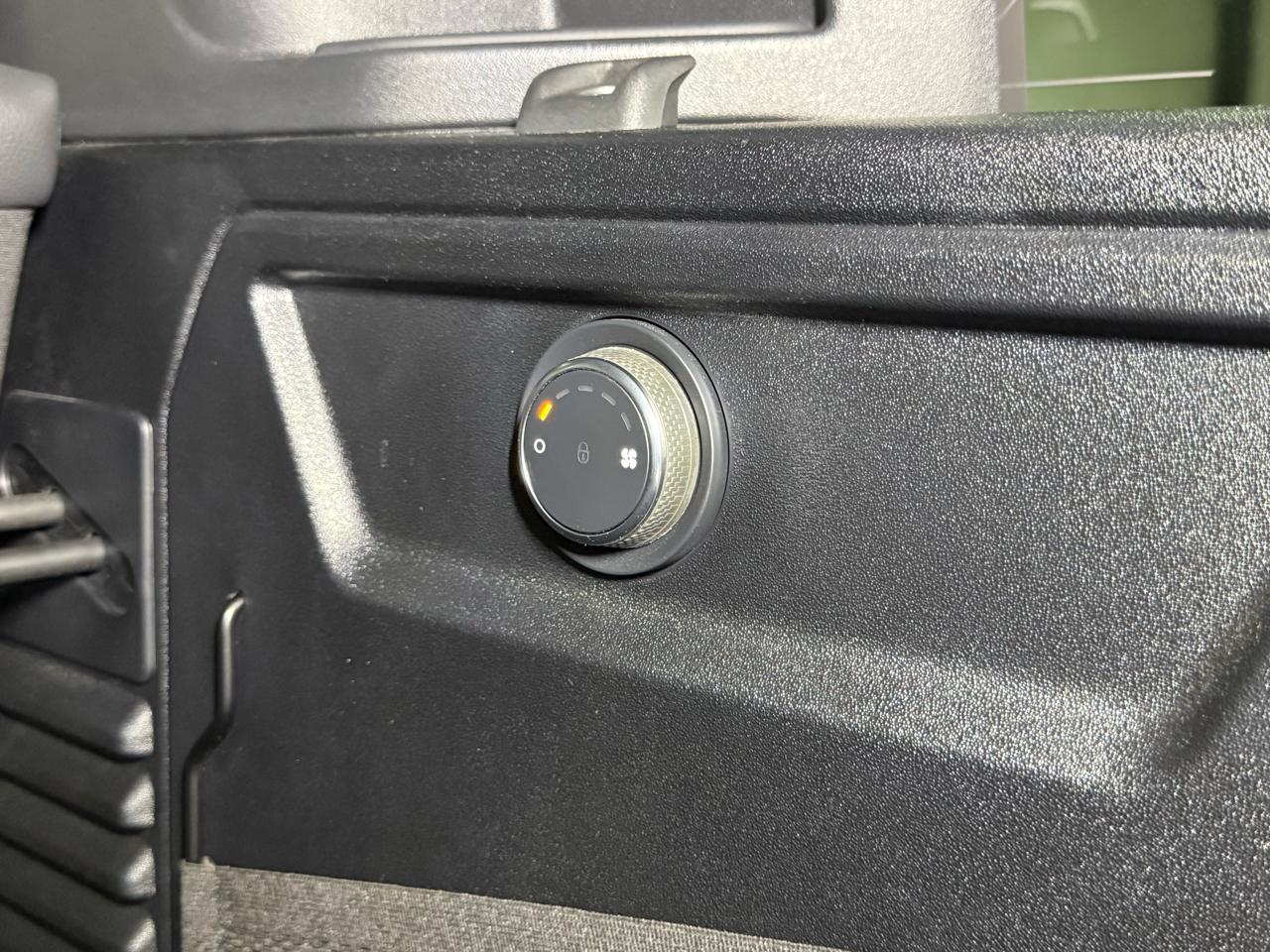 Land Rover Defender 110 X-Dynamic SE 2022