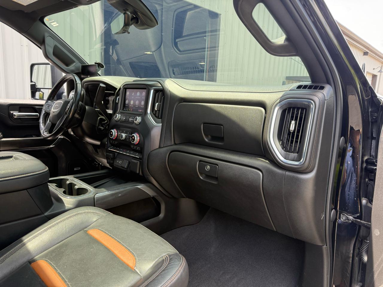 GMC Sierra 2500HD AT4 Crew Cab 4WD 2020