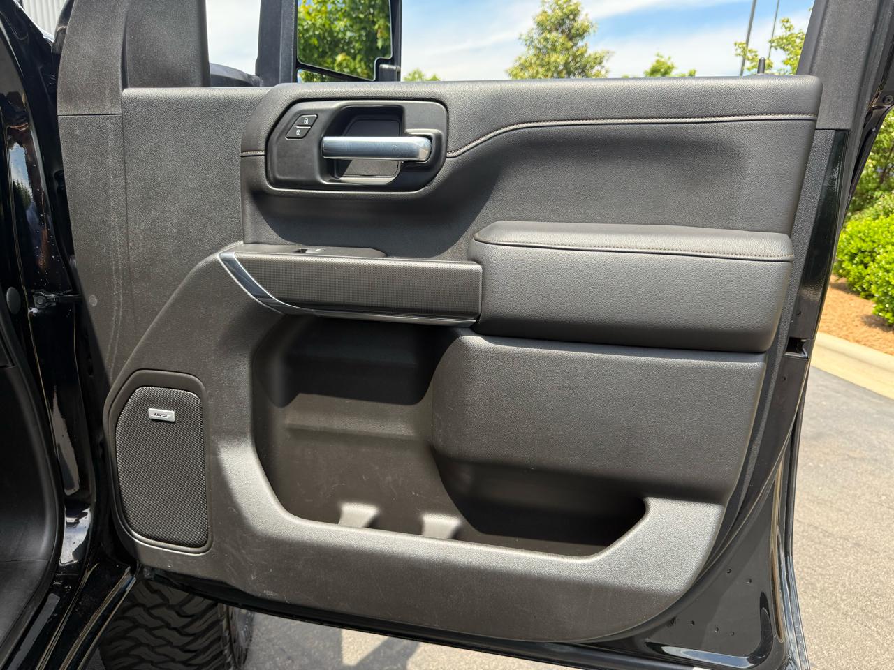 GMC Sierra 2500HD AT4 Crew Cab 4WD 2020