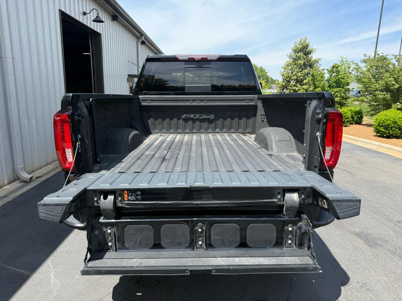 GMC Sierra 2500HD AT4 Crew Cab 4WD 2020