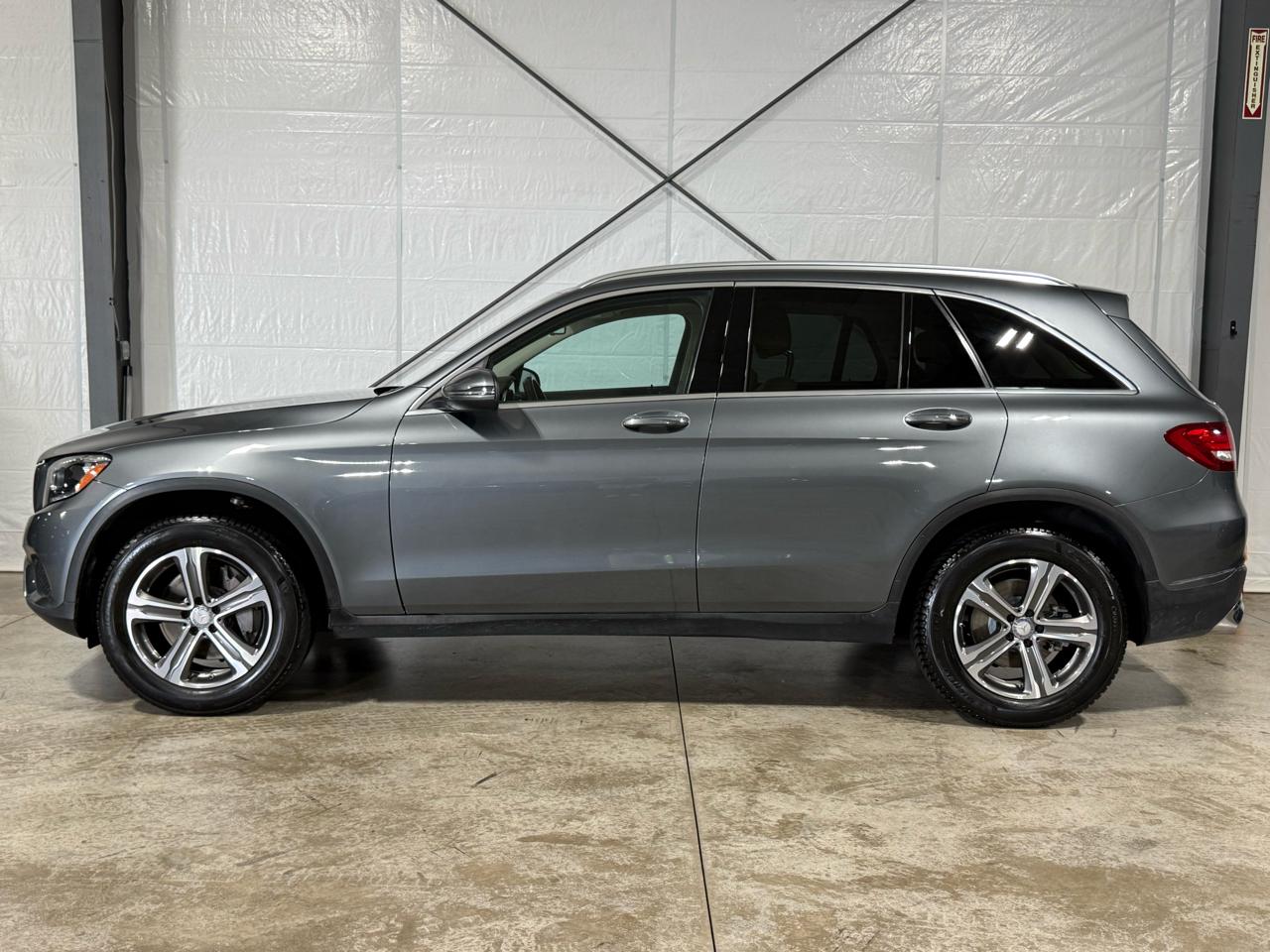 Mercedes-Benz GLC-Class GLC300 4MATIC 2016