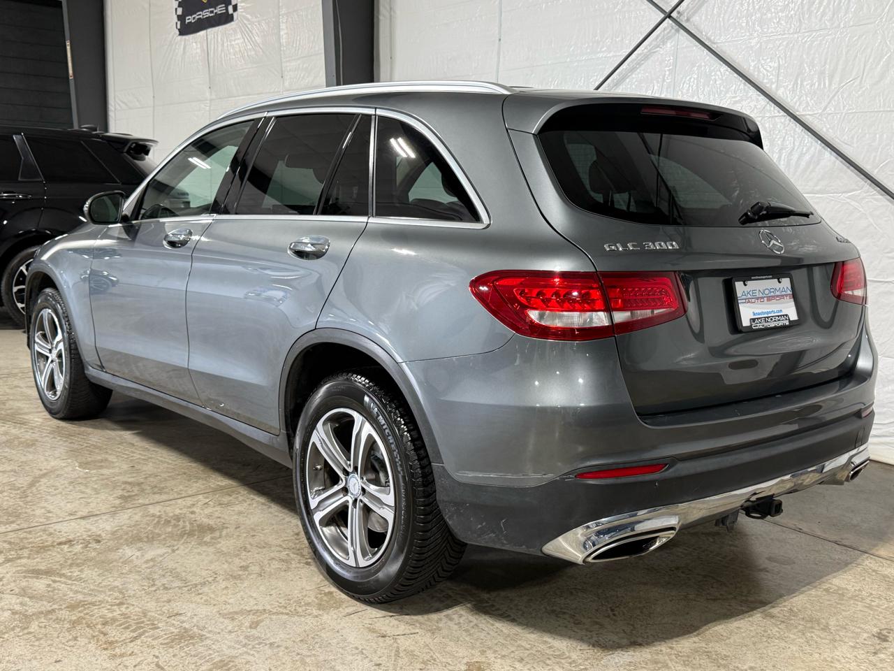 Mercedes-Benz GLC-Class GLC300 4MATIC 2016