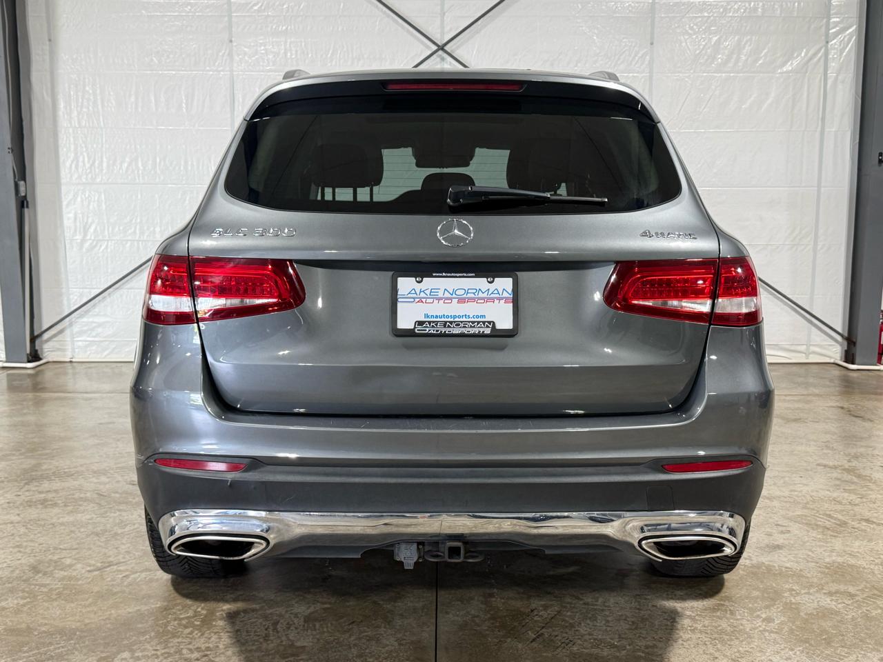 Mercedes-Benz GLC-Class GLC300 4MATIC 2016