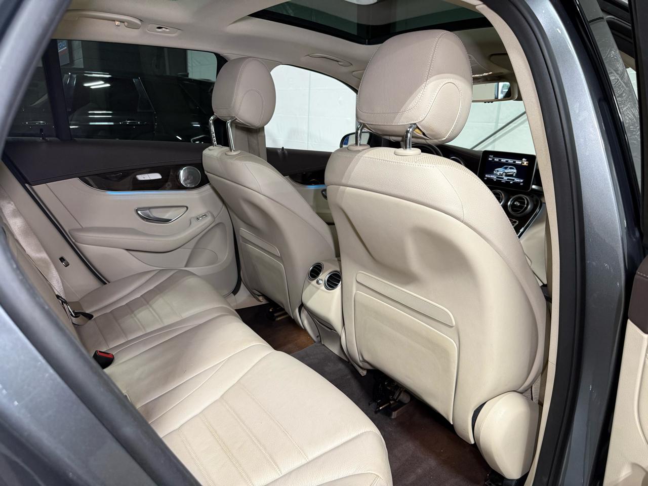 Mercedes-Benz GLC-Class GLC300 4MATIC 2016
