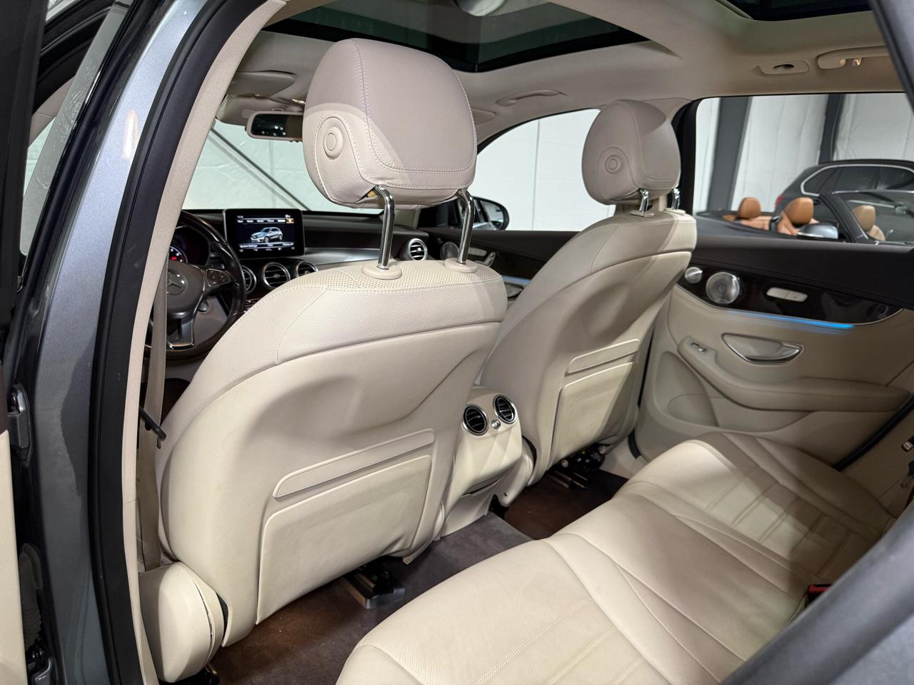 Mercedes-Benz GLC-Class GLC300 4MATIC 2016