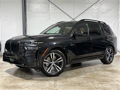 2023 BMW X7 