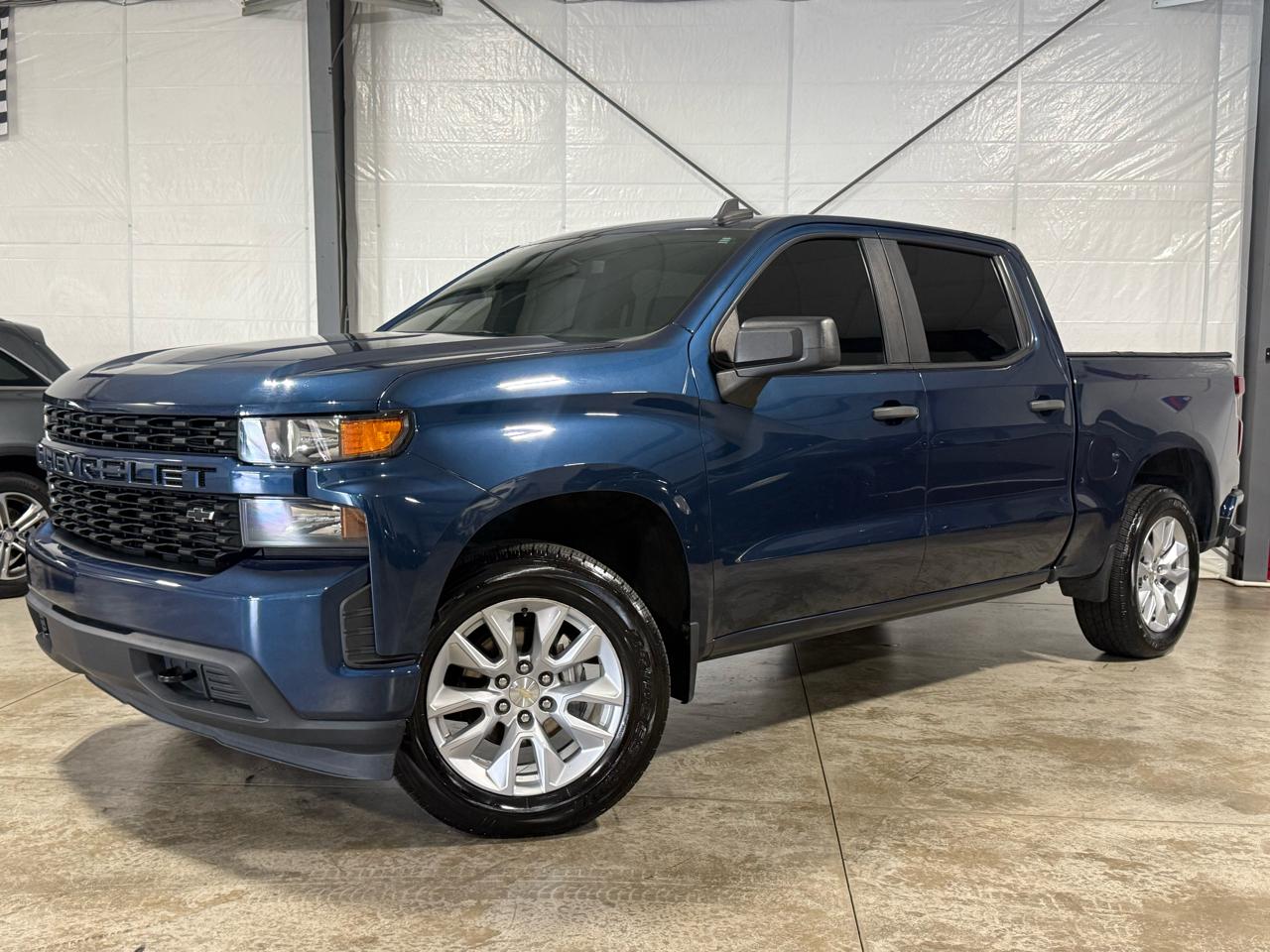 Chevrolet Silverado 1500 Custom Crew Cab Long Box 4WD 2021