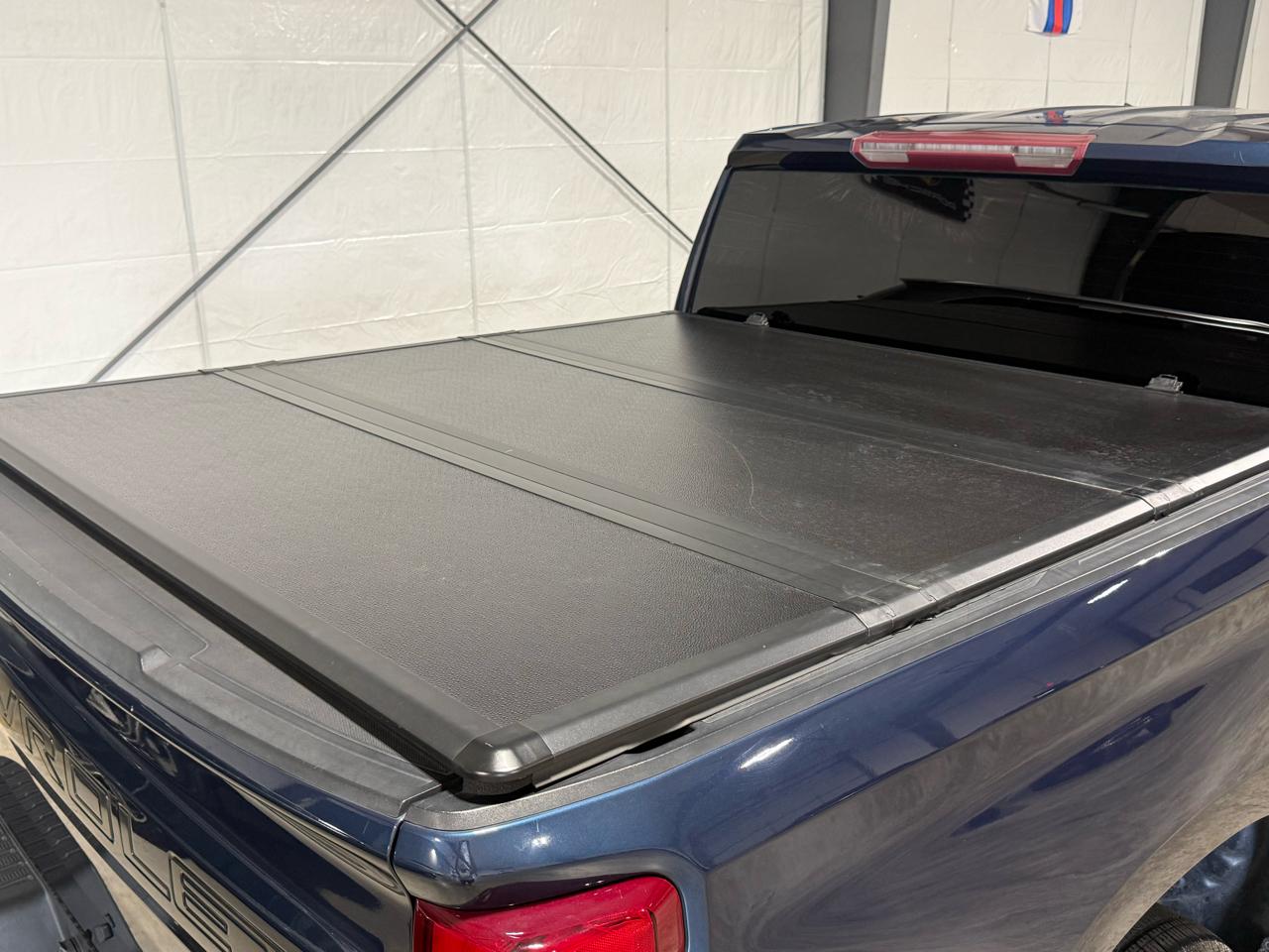 Chevrolet Silverado 1500 Custom Crew Cab Long Box 4WD 2021