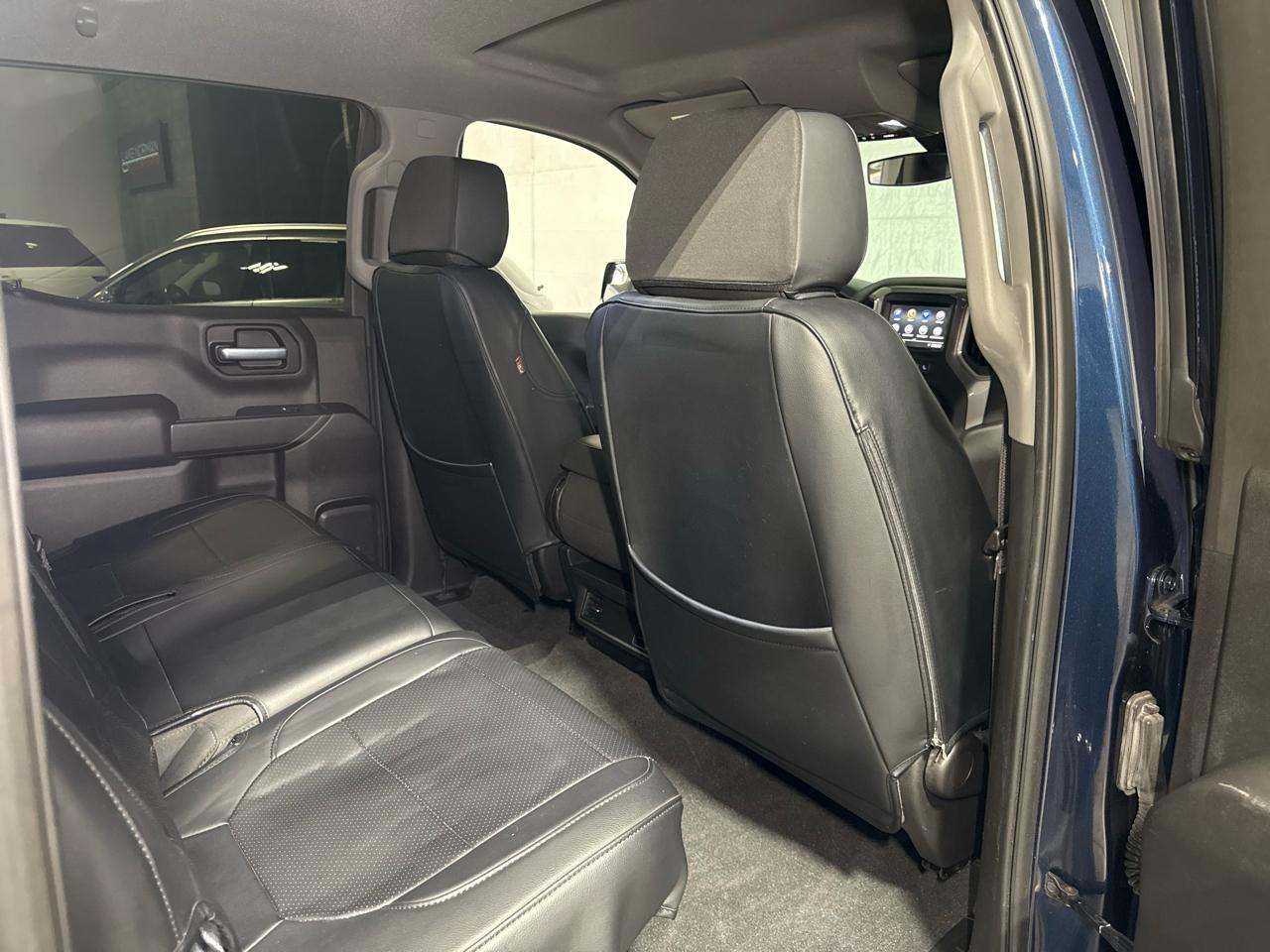 Chevrolet Silverado 1500 Custom Crew Cab Long Box 4WD 2021