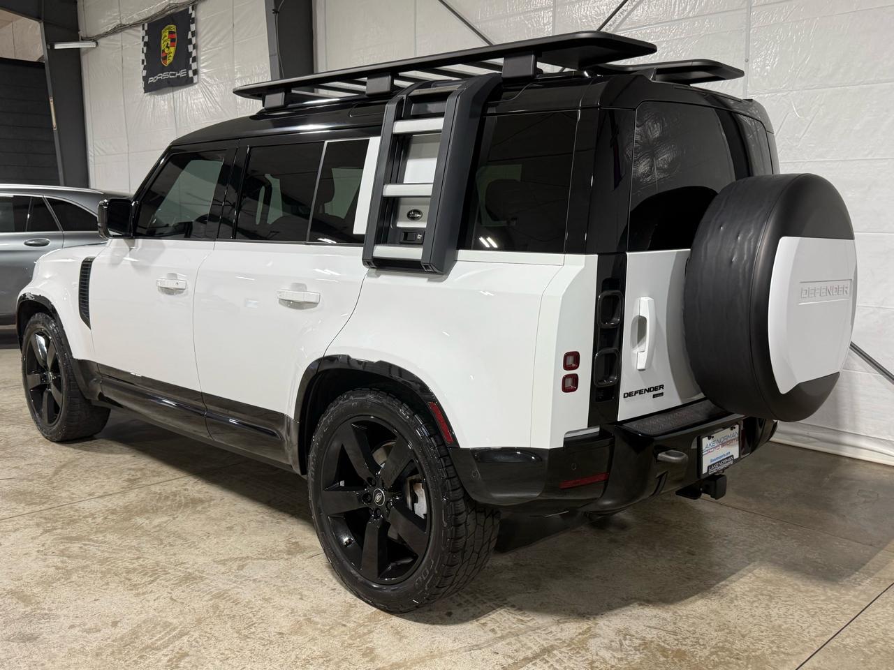 Land Rover Defender 110 X-Dynamic HSE 2022