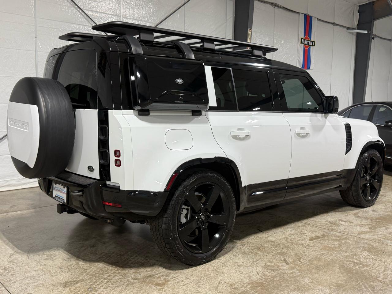 Land Rover Defender 110 X-Dynamic HSE 2022