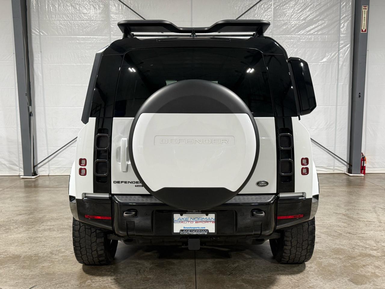 Land Rover Defender 110 X-Dynamic HSE 2022