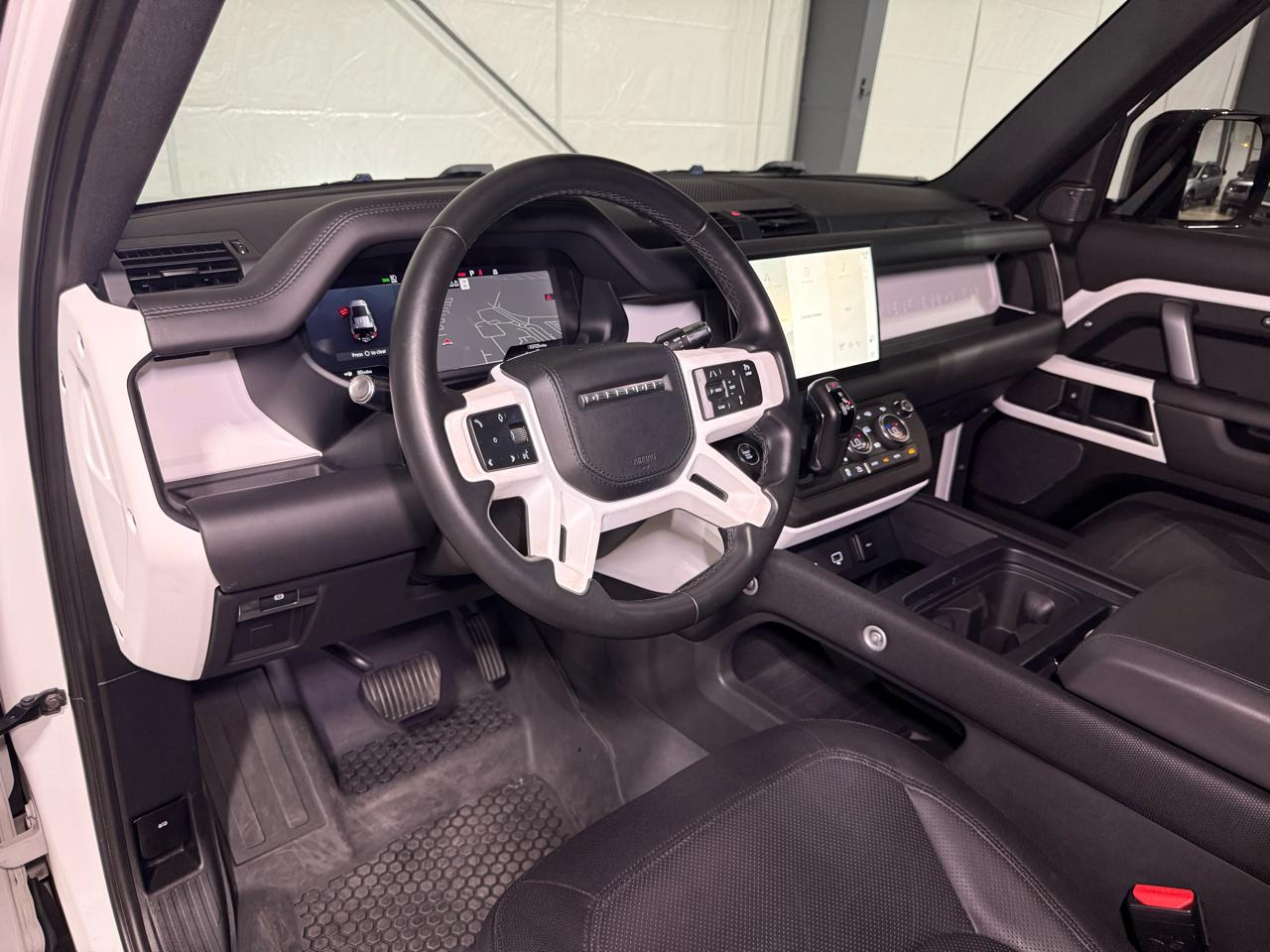 Land Rover Defender 110 X-Dynamic HSE 2022