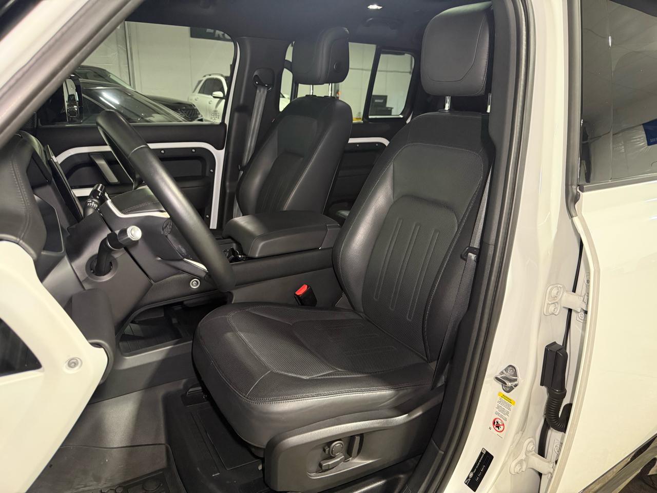 Land Rover Defender 110 X-Dynamic HSE 2022