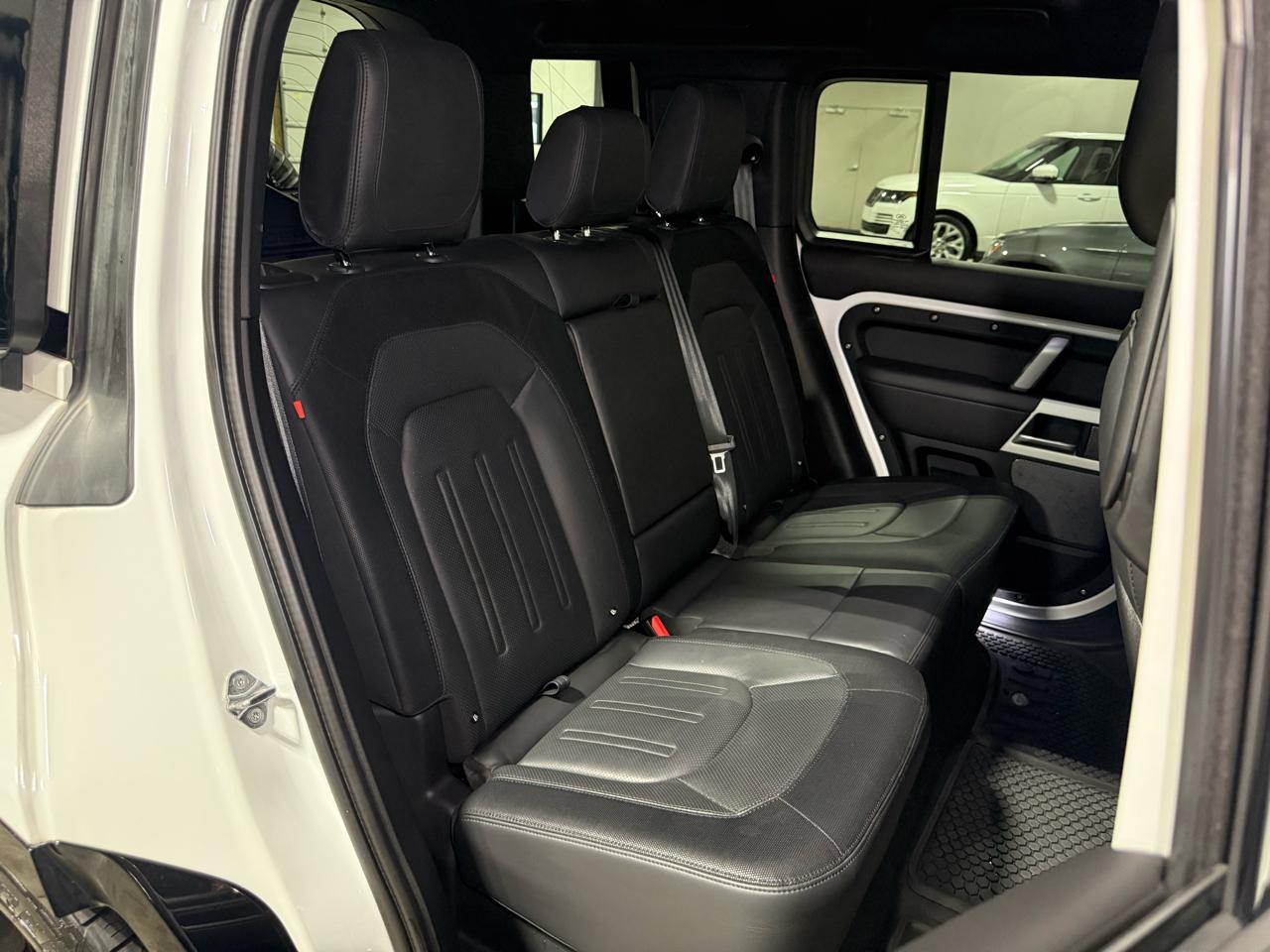 Land Rover Defender 110 X-Dynamic HSE 2022