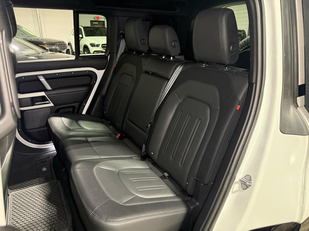 Land Rover Defender 110 X-Dynamic HSE 2022