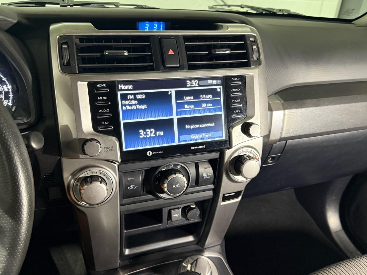 Toyota 4Runner SR5 4WD 2020