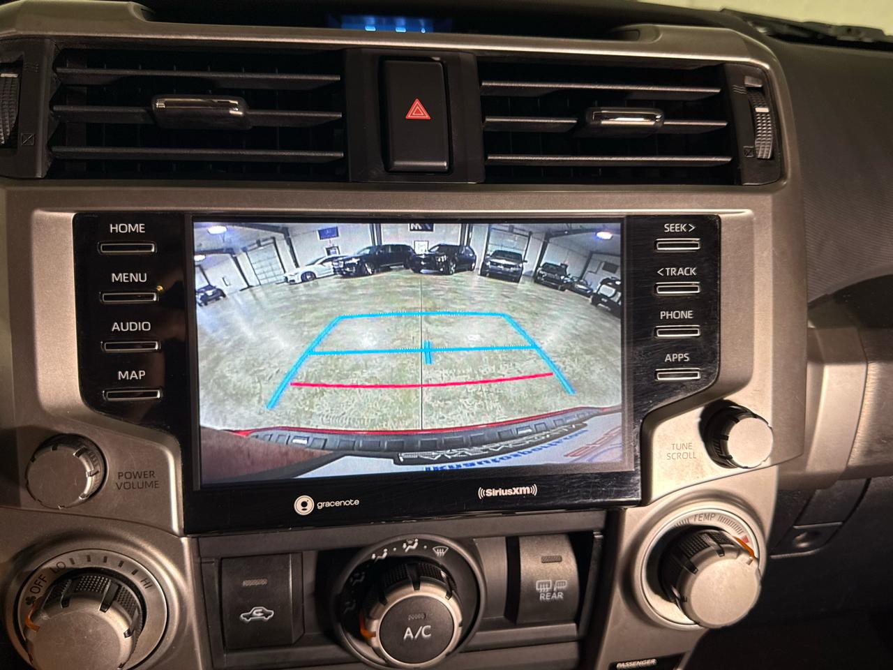 Toyota 4Runner SR5 4WD 2020