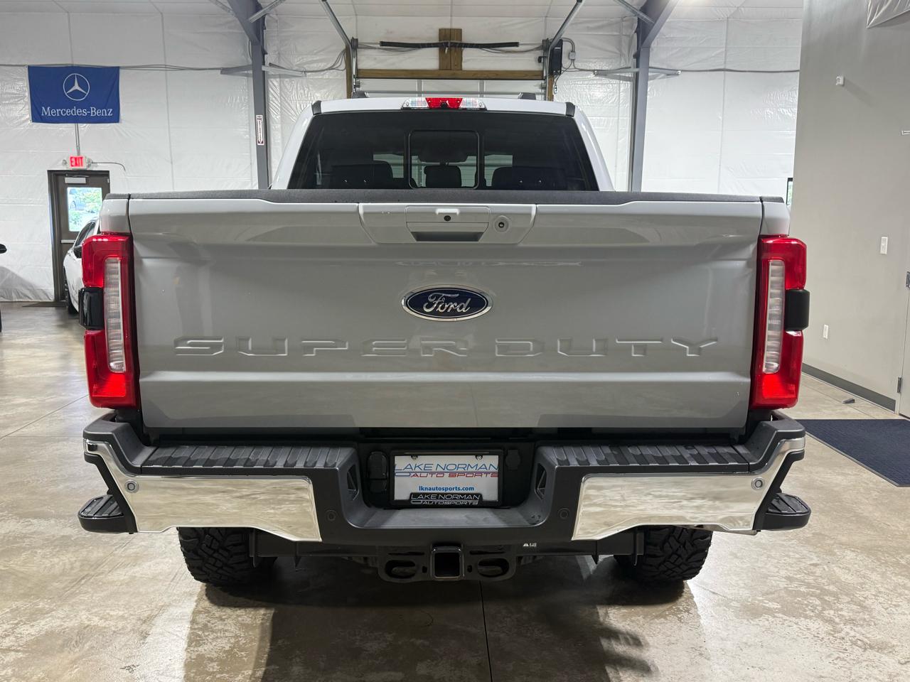 Ford F-250 SD  2025