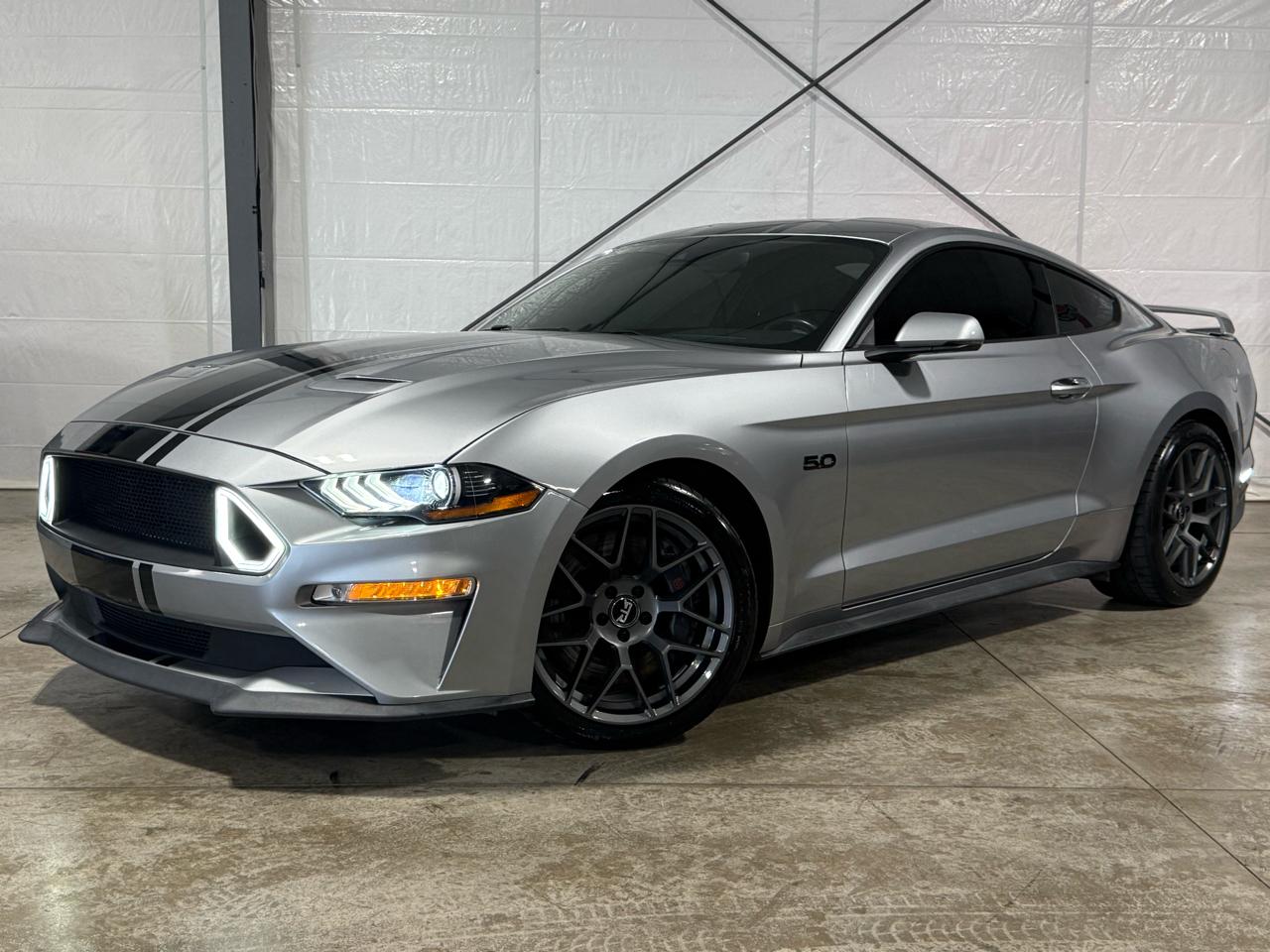 Ford Mustang GT Premium 2D Coupe 2020