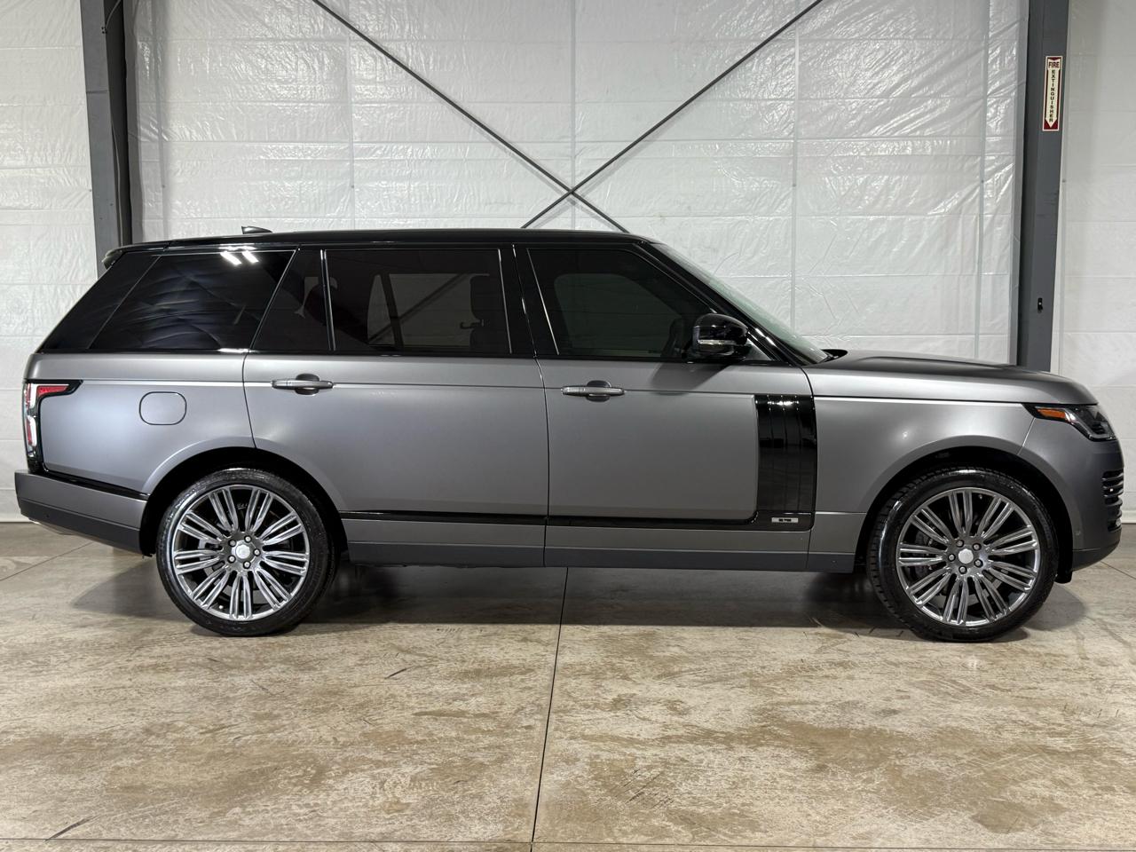 Land Rover Range Rover Supercharged LWB 2019