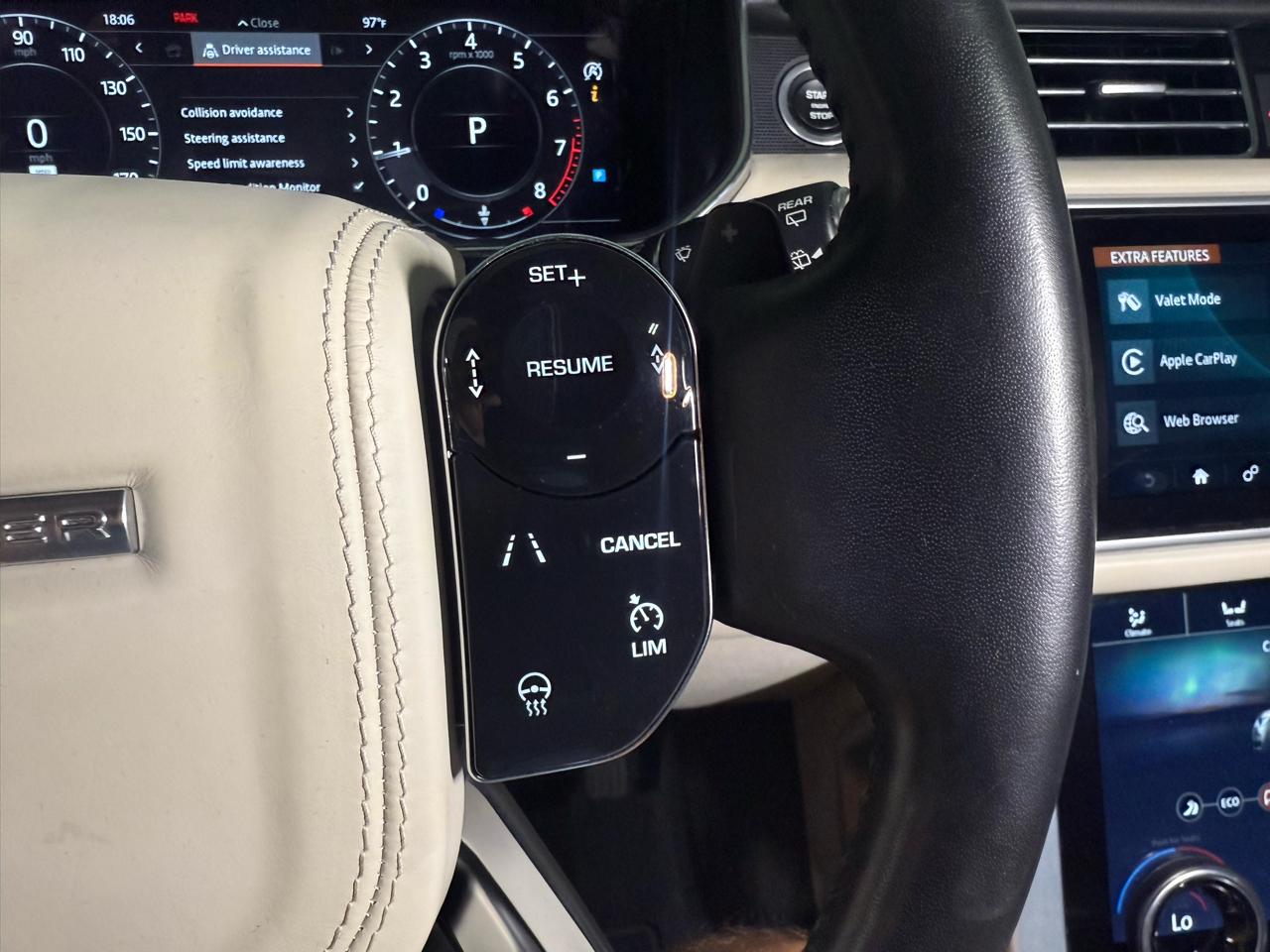 Land Rover Range Rover Supercharged LWB 2019