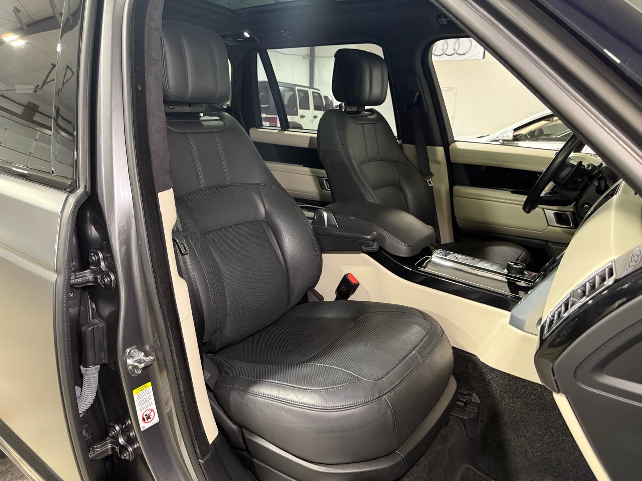 Land Rover Range Rover Supercharged LWB 2019