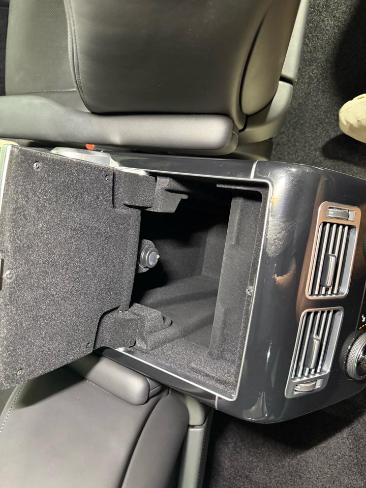 Land Rover Range Rover Supercharged LWB 2019