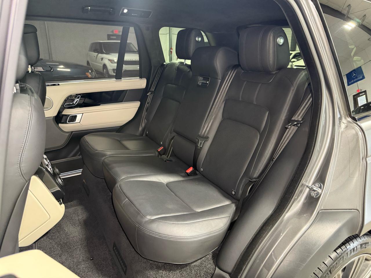 Land Rover Range Rover Supercharged LWB 2019