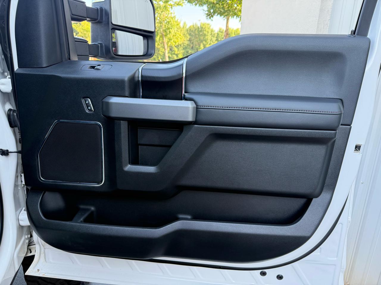 Ford F-350 SD Platinum Crew Cab 4WD 2019