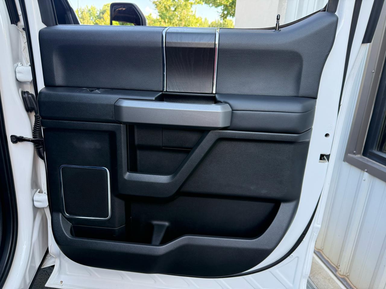 Ford F-350 SD Platinum Crew Cab 4WD 2019