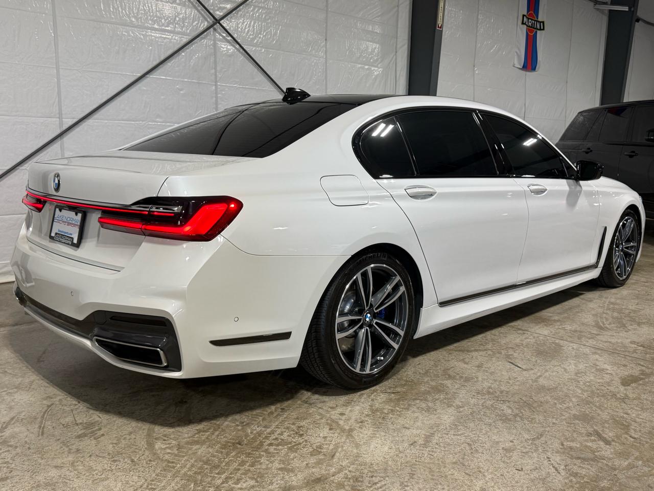 BMW 7-Series  2020