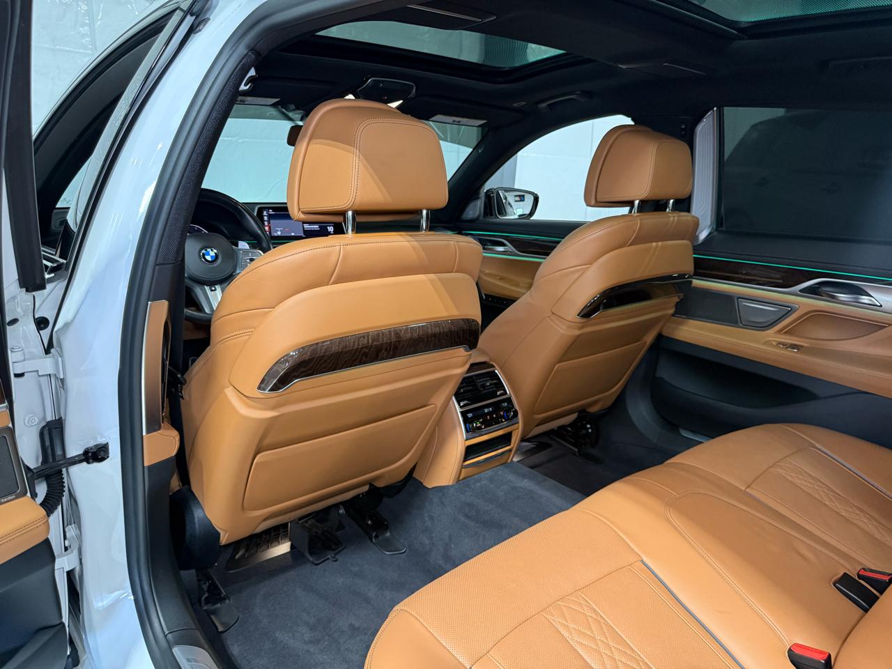 BMW 7-Series  2020