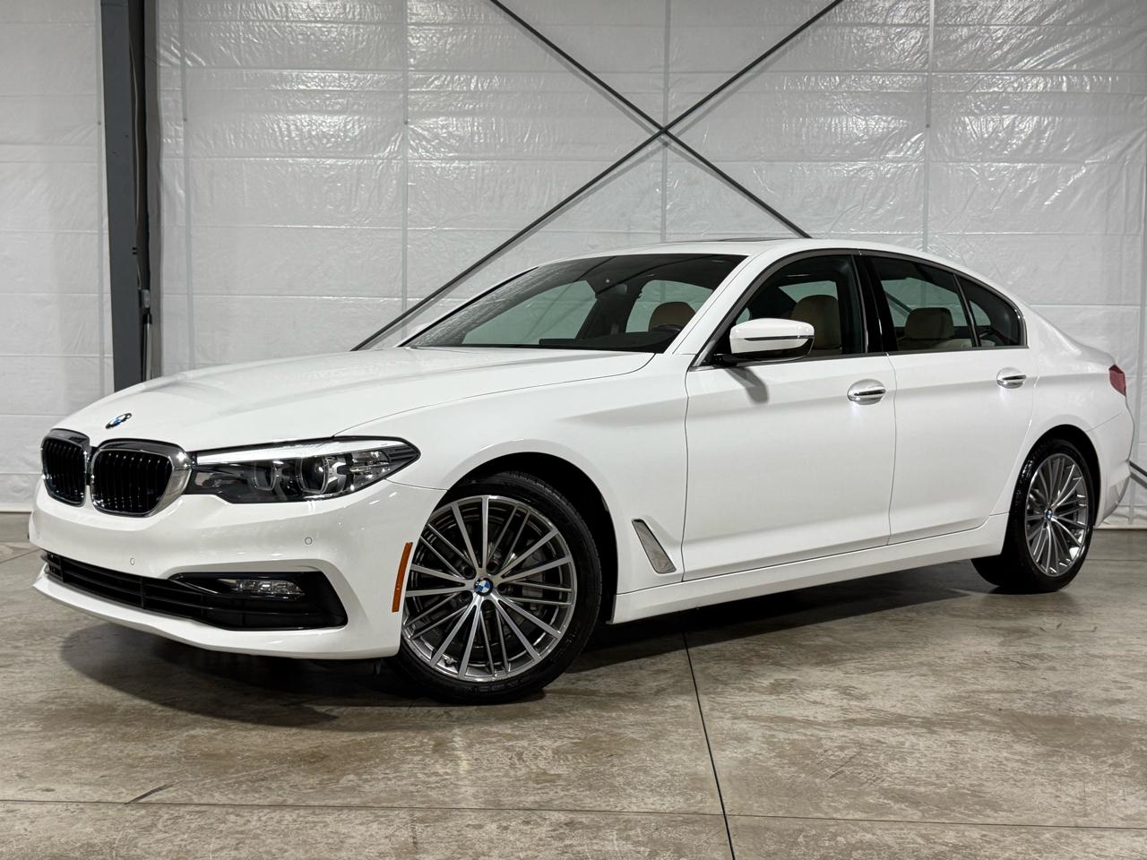 BMW 5-Series 530i 2018