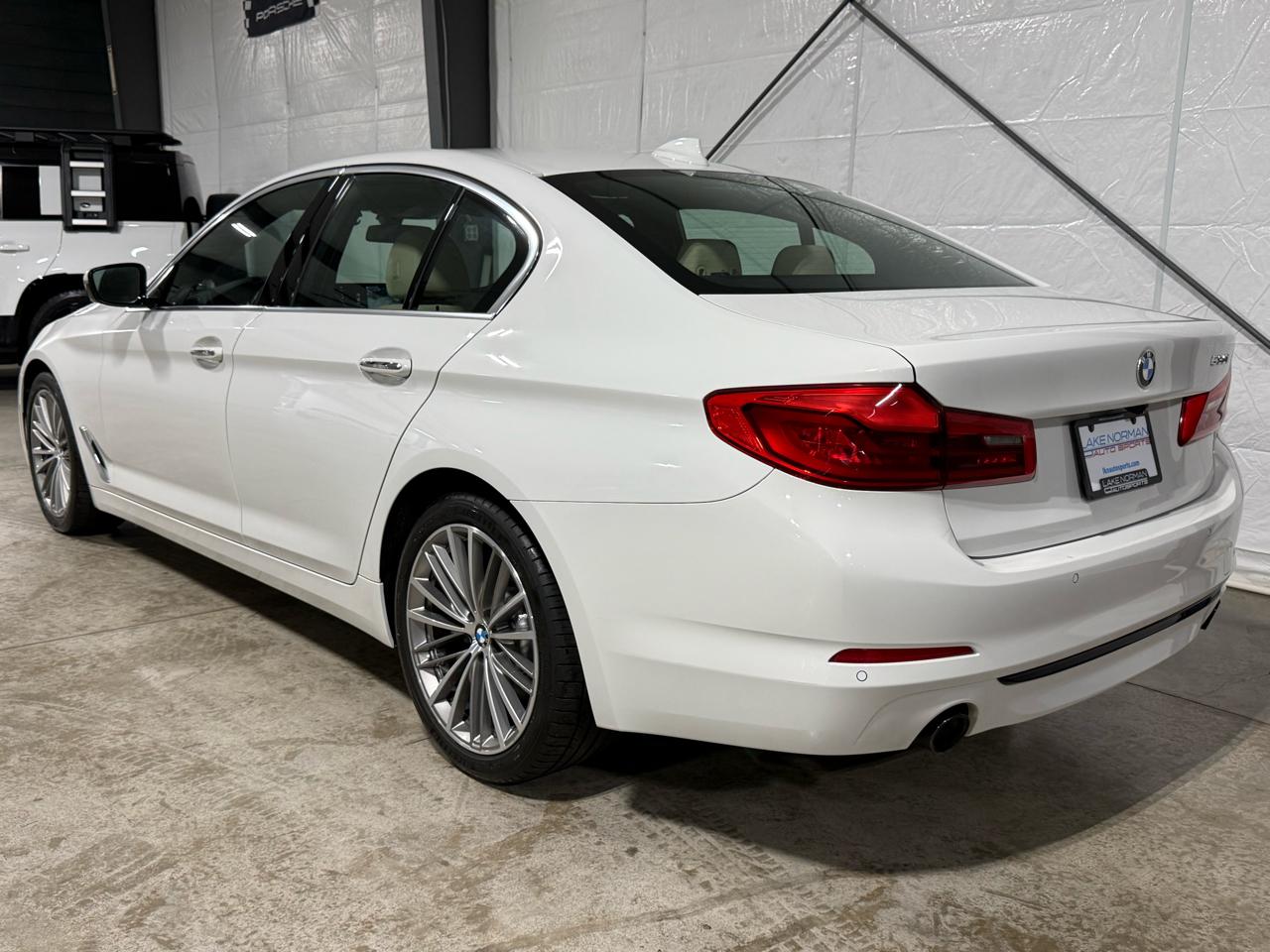 BMW 5-Series 530i 2018